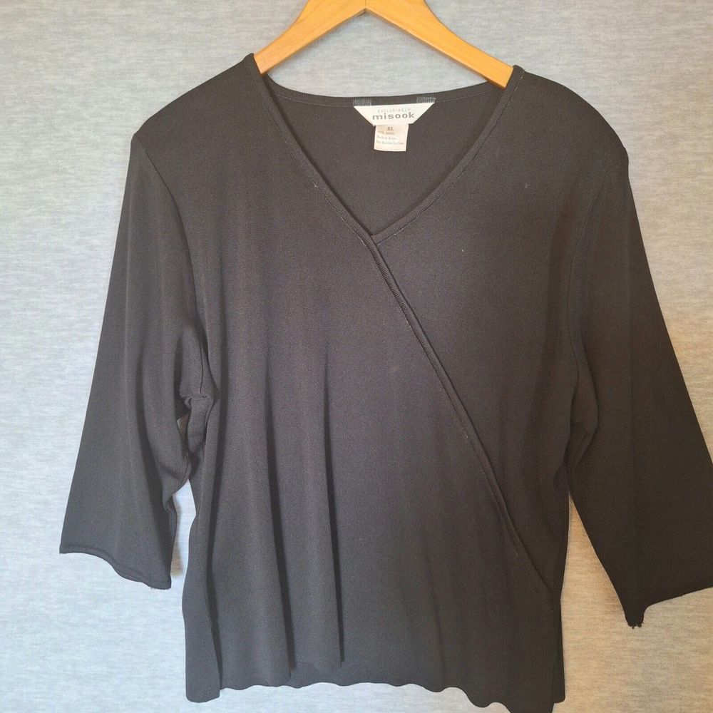 Exclusively Misook Top Blouse Womens XL Black 3/4 Sleeve V Neck Shoulder Pads